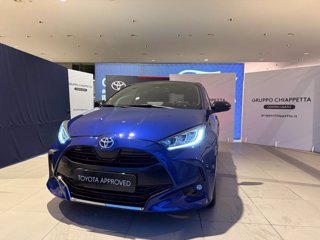 TOYOTA Yaris 1.5h lounge