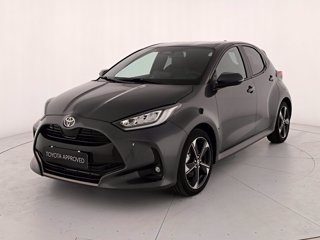 TOYOTA Yaris 1.5h 130 lounge