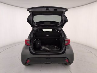 TOYOTA Yaris 1.5h 130 lounge