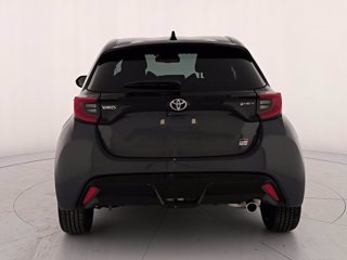 TOYOTA Yaris 1.5h 130 gr sport
