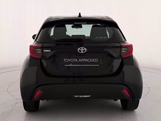 TOYOTA Yaris 1.0 trend