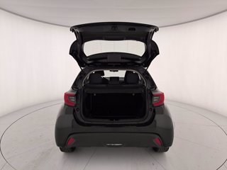 TOYOTA Yaris 1.0 trend