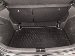 TOYOTA Yaris 1.0 trend