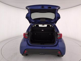 TOYOTA Yaris 1.5h trend