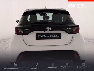 TOYOTA Yaris 1.5h active