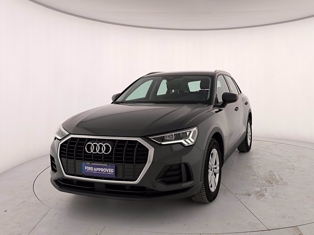 AUDI Q3 35 2.0 tdi business s-tronic