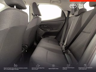 TOYOTA Yaris 1.0 active