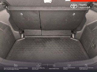 TOYOTA Yaris 1.0 active