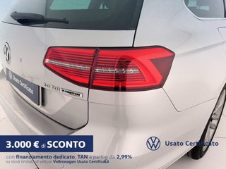 VOLKSWAGEN Passat variant 2.0 tdi highline executive 150cv