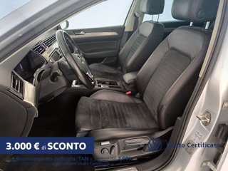 VOLKSWAGEN Passat variant 2.0 tdi highline executive 150cv