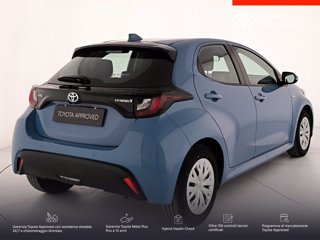 TOYOTA Yaris 1.5h active