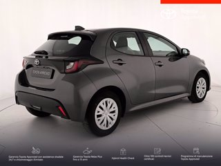 TOYOTA Yaris 1.0 active