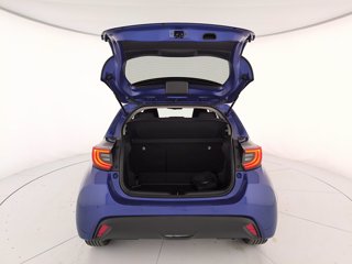 TOYOTA Yaris 1.5h trend