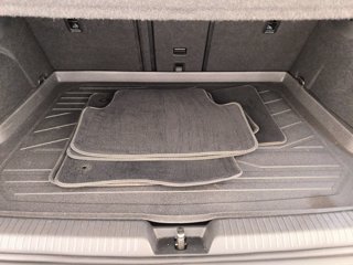 VOLKSWAGEN Golf 1.5 tsi evo r-line 130cv